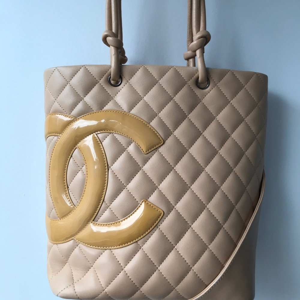 CHANEL Cambon Tote Lamb Leather Cream Coco